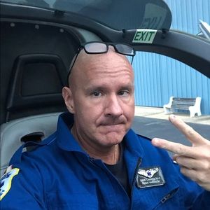 Meet your Posher, Chris